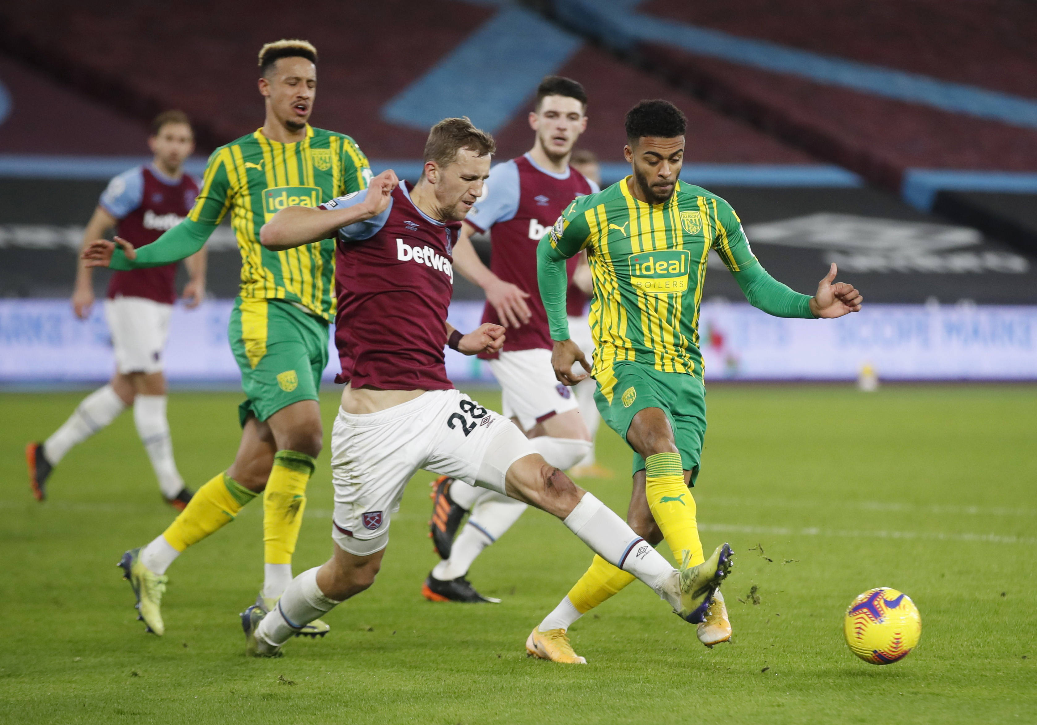 热刺对伊劳 热刺对伊劳